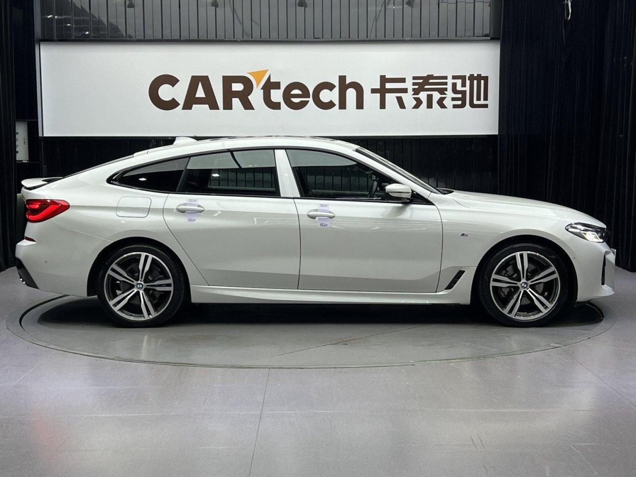 BMW 6GT 2023
