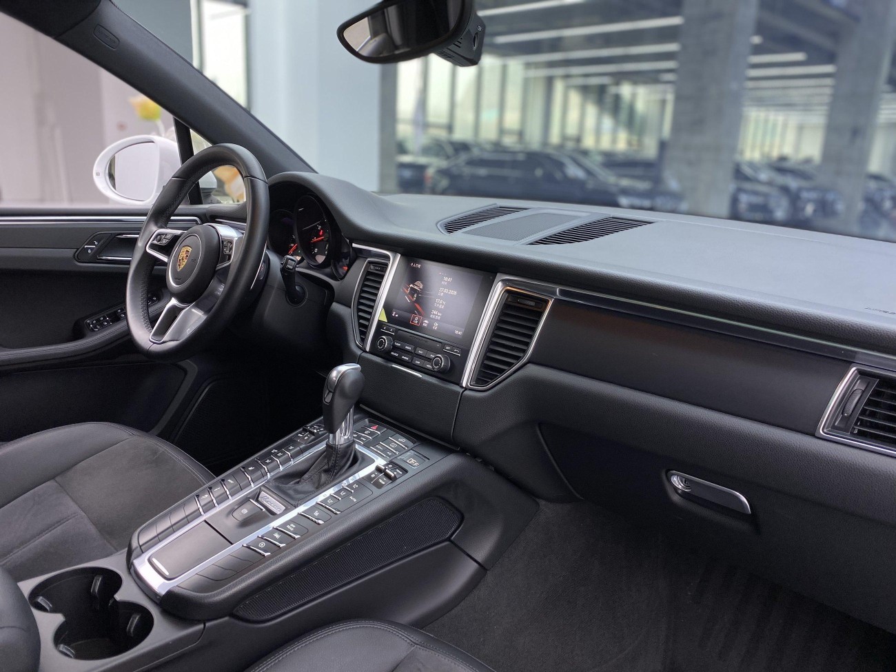 Porsche Macan 2017