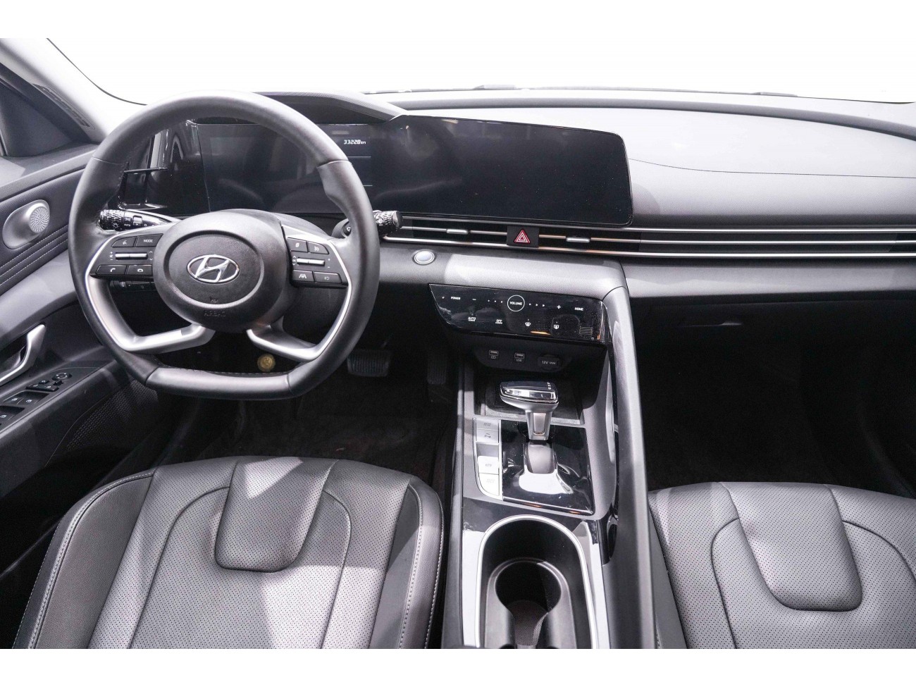 Hyundai Elantra 2023