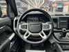 Land Rover Defender 2024