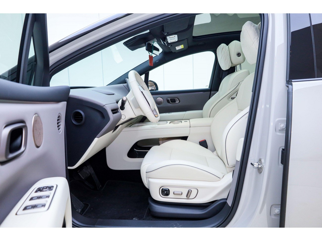 Li Auto i6 2025
