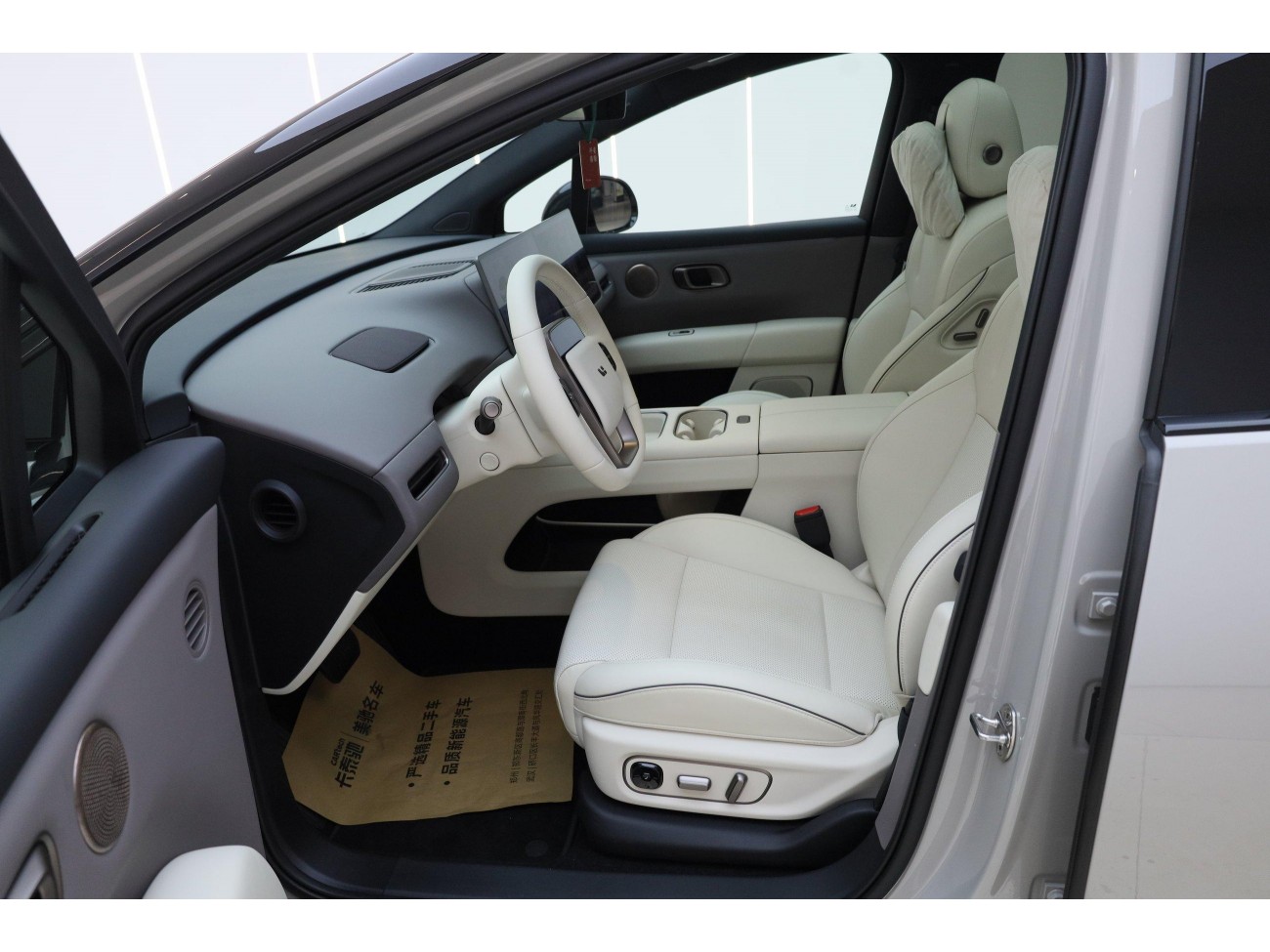 Li Auto i6 2025