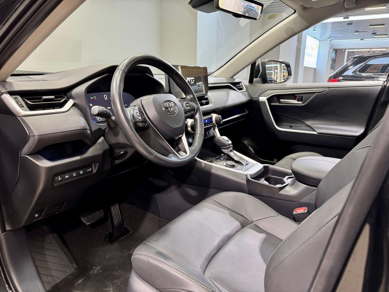 Toyota Wildlander 2023