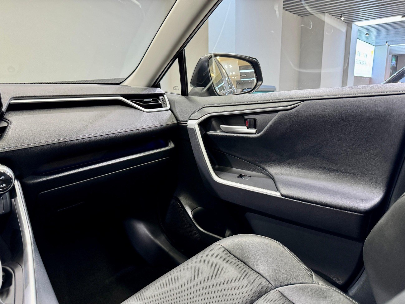 Toyota Wildlander 2023
