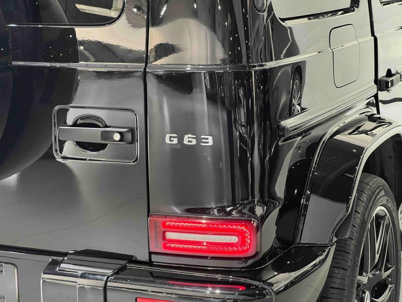 Mercedes-Benz G 63 2023