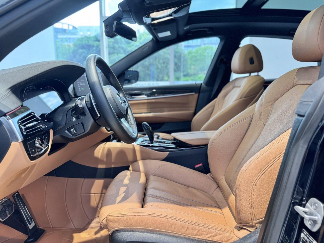 BMW 6GT 2021