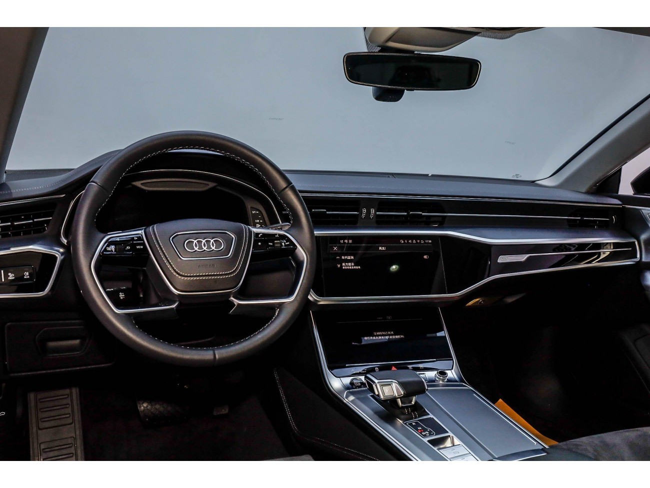 Audi A7L 45 TFSI 2025