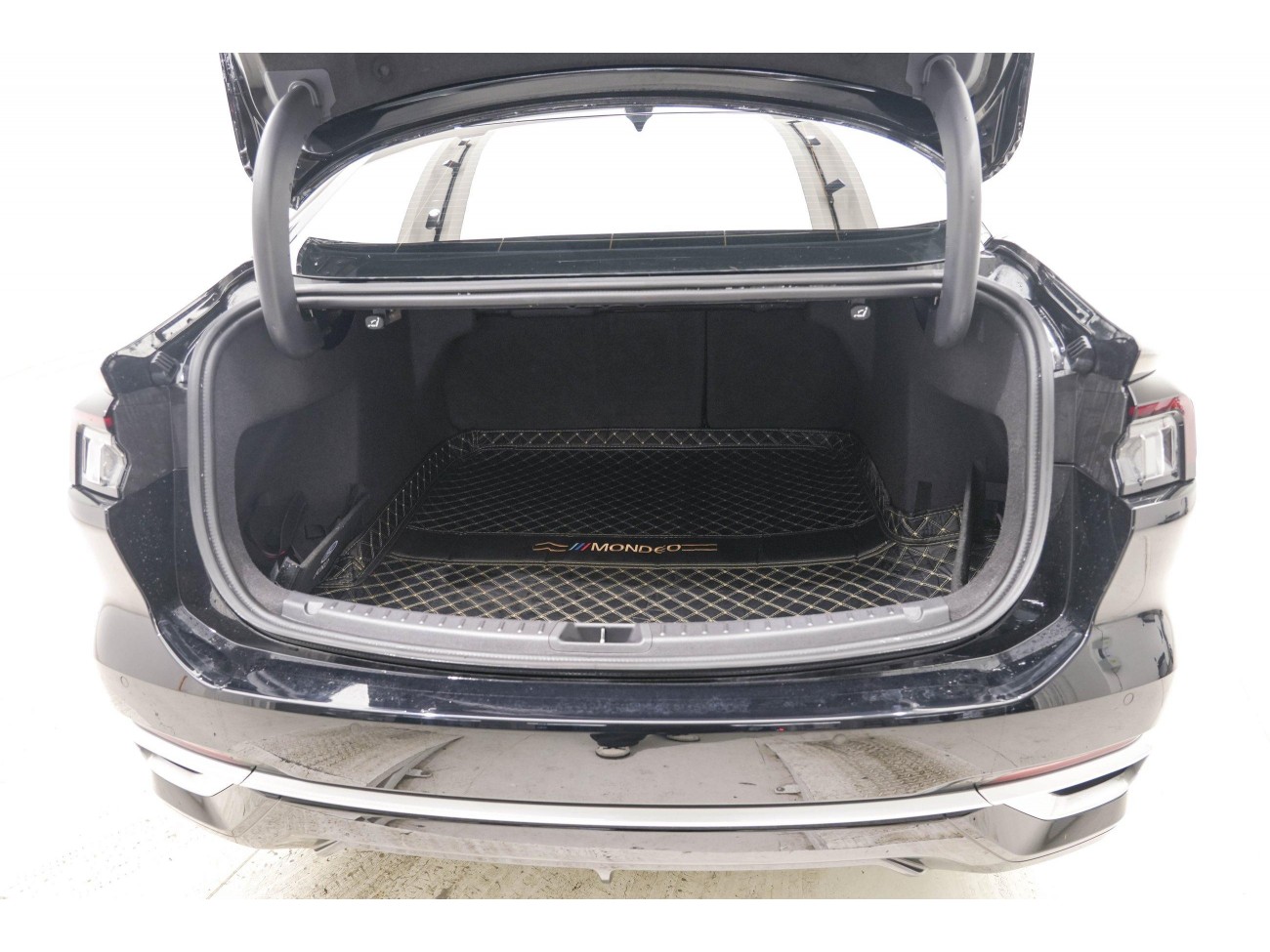 Ford Mondeo 2024