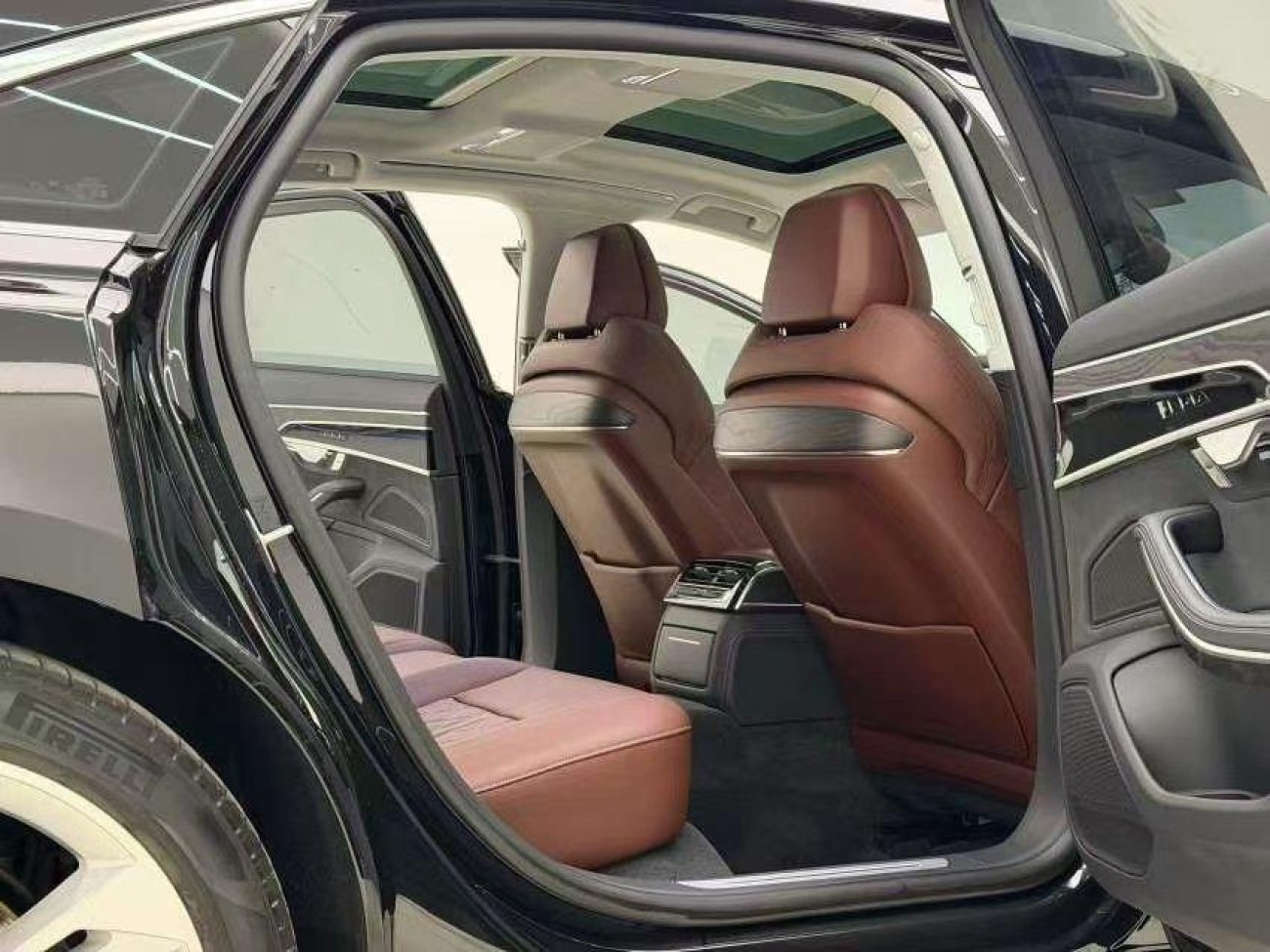 Audi A8L 50 TFSI 2022