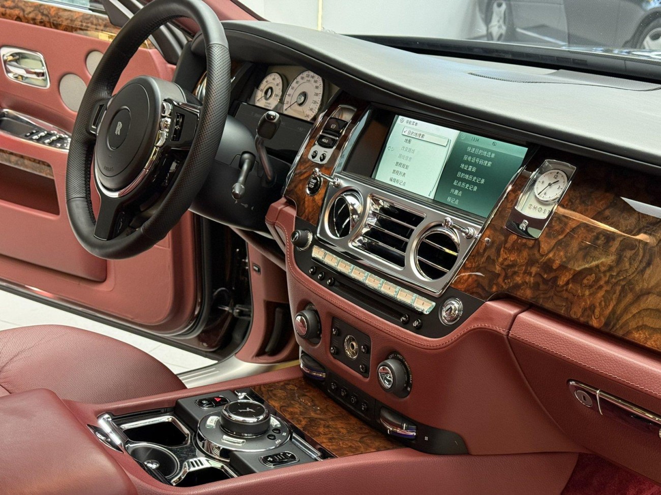 Rolls-Royce Ghost 2015