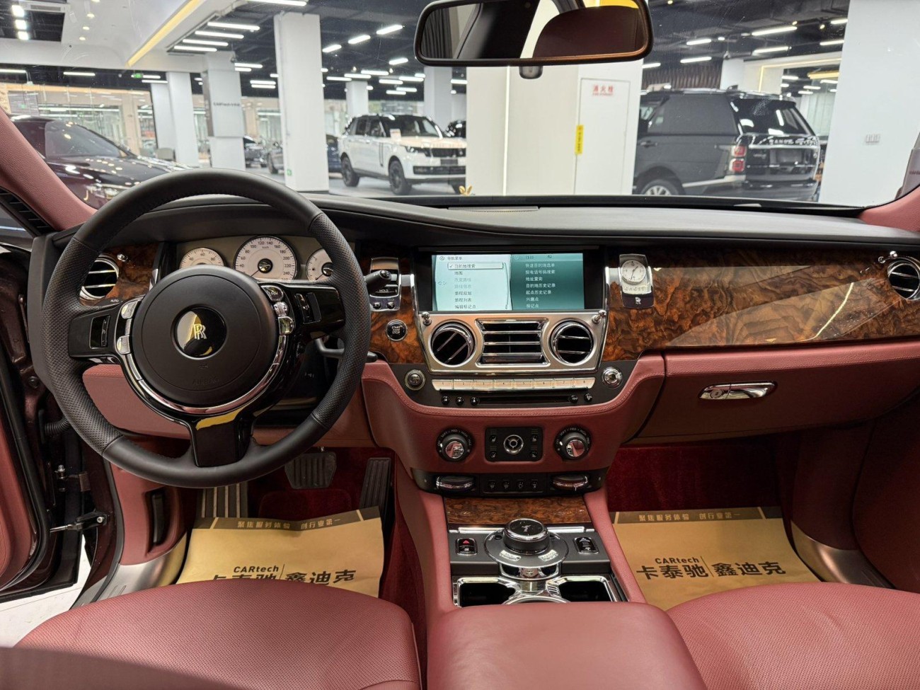 Rolls-Royce Ghost 2015