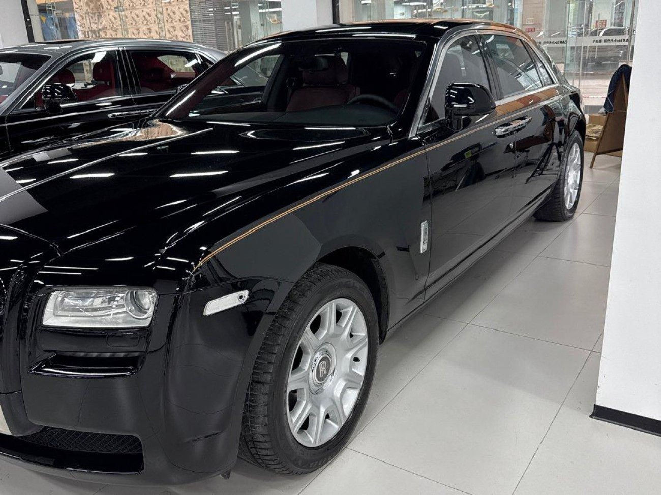 Rolls-Royce Ghost 2015