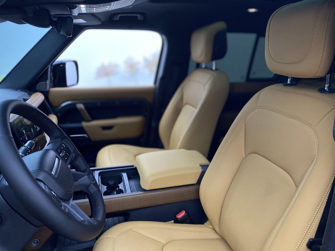 Land Rover Defender 2021