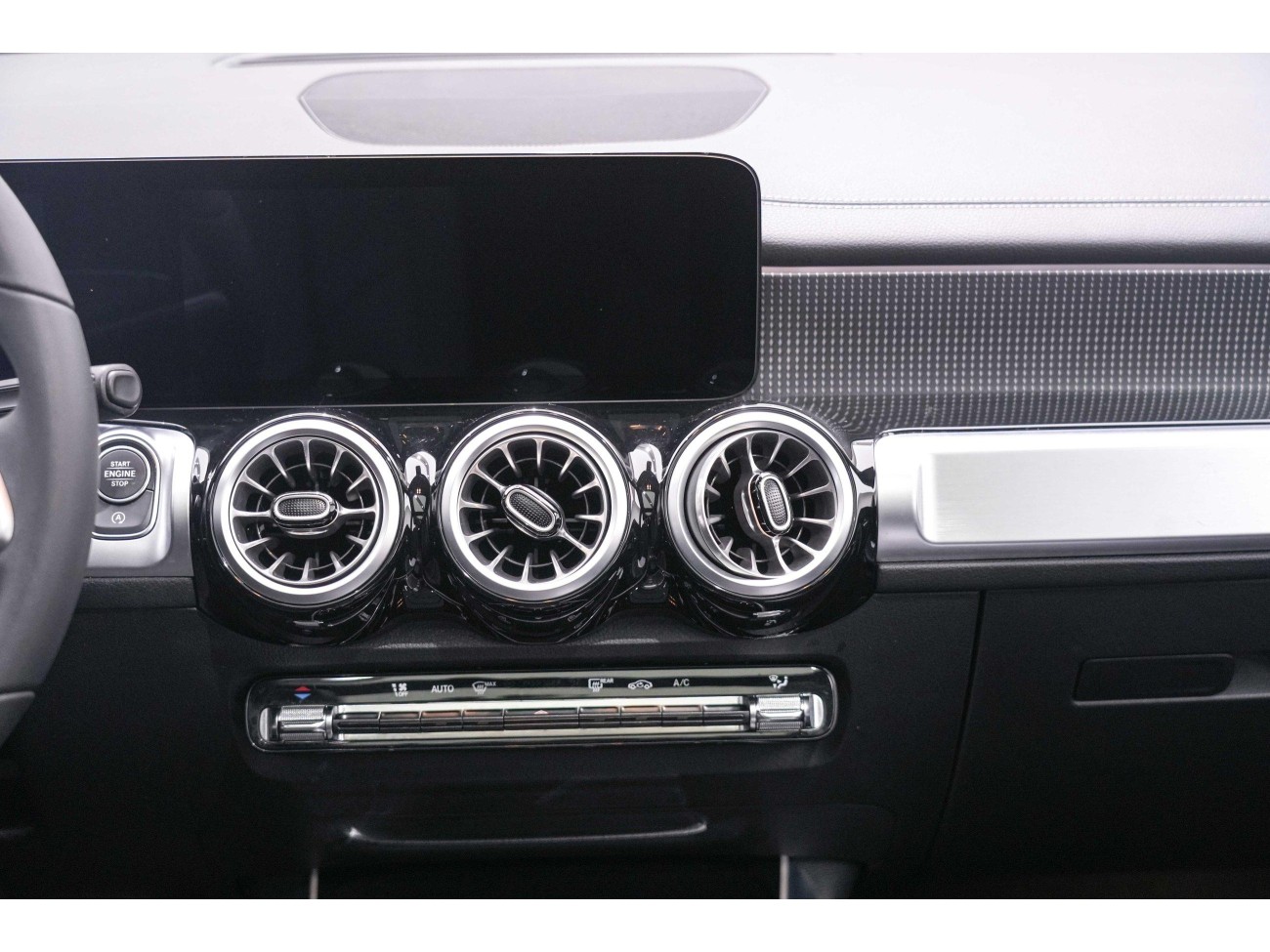 Mercedes-Benz GLB 2021