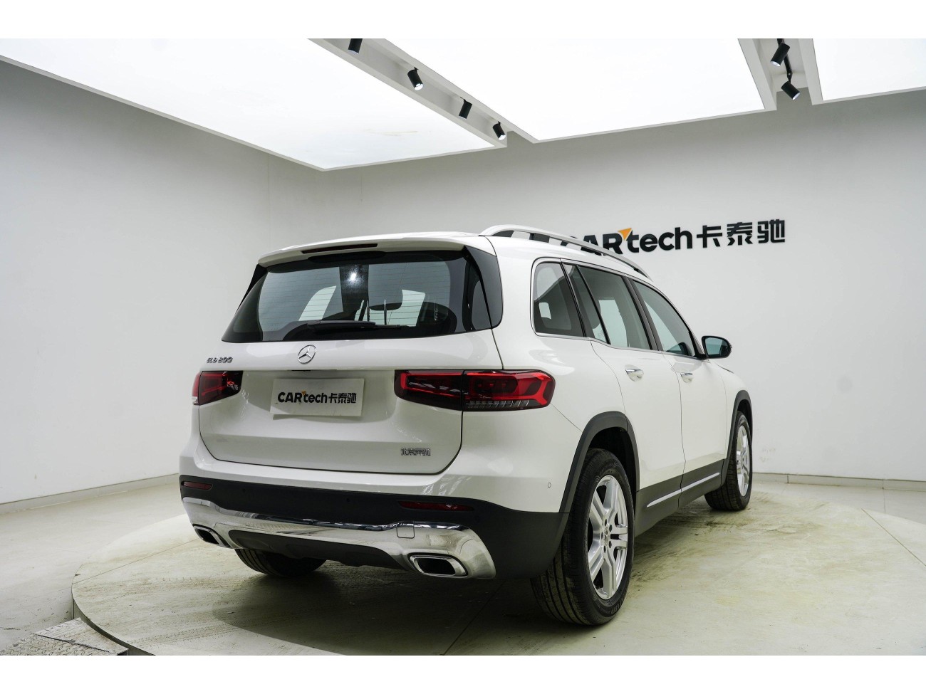 Mercedes-Benz GLB 2021