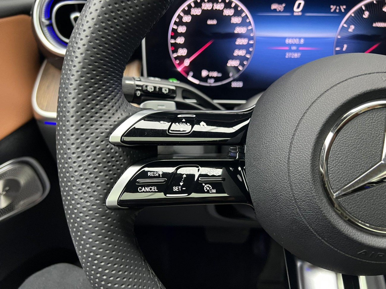 Mercedes-Benz GLC 300 L 2024