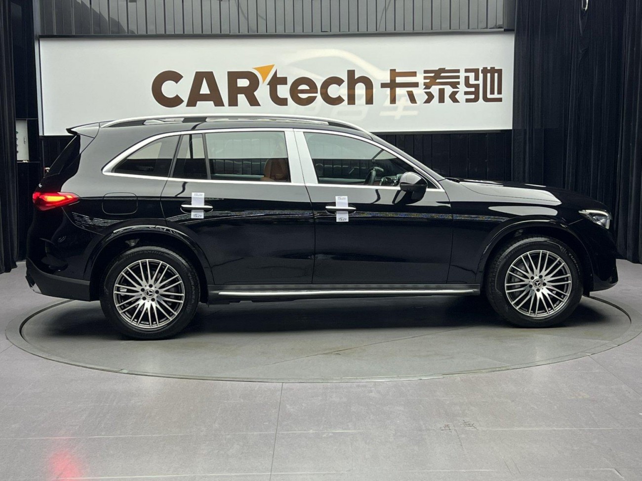 Mercedes-Benz GLC 300 L 2024