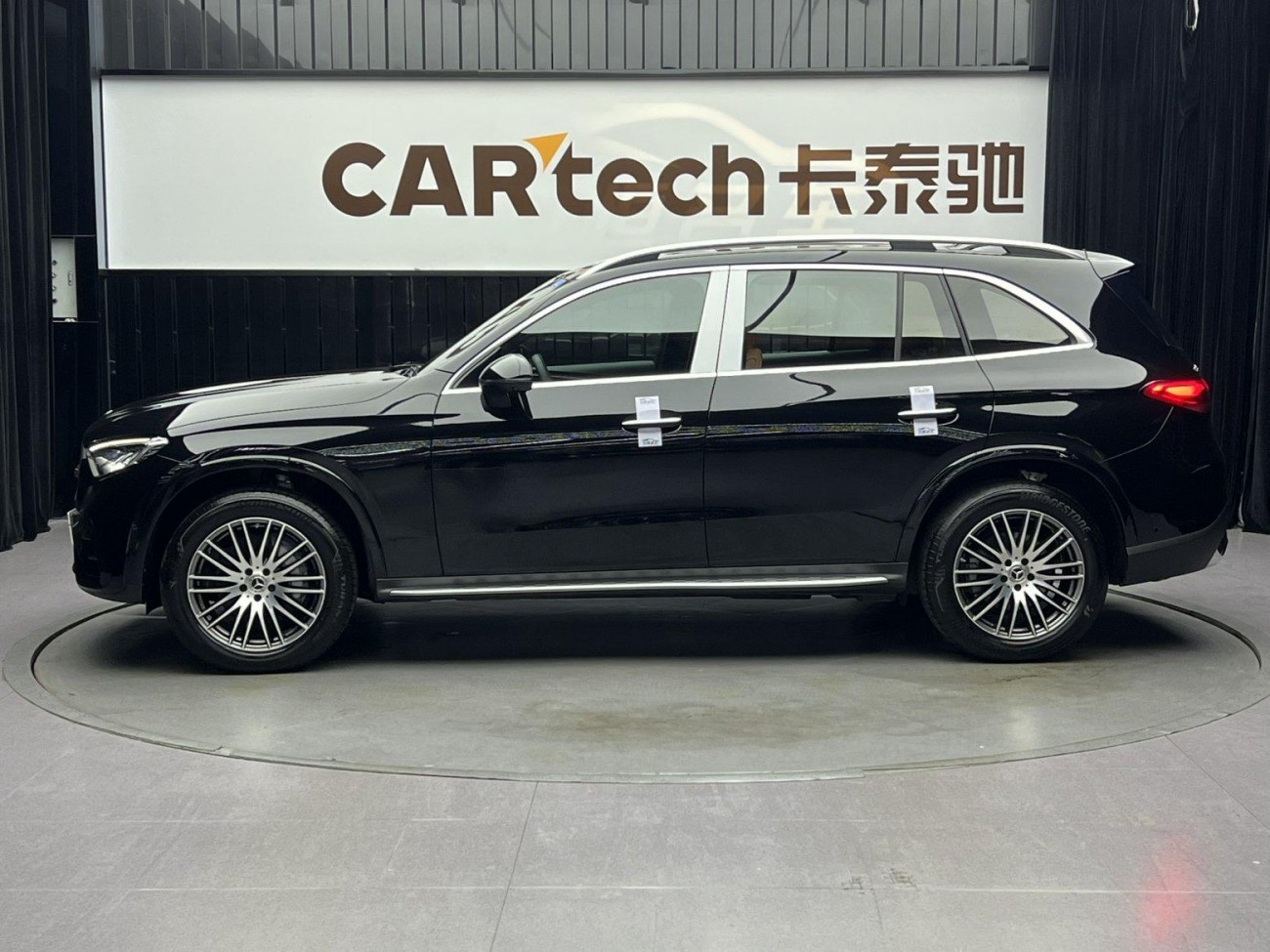 Mercedes-Benz GLC 300 L 2024