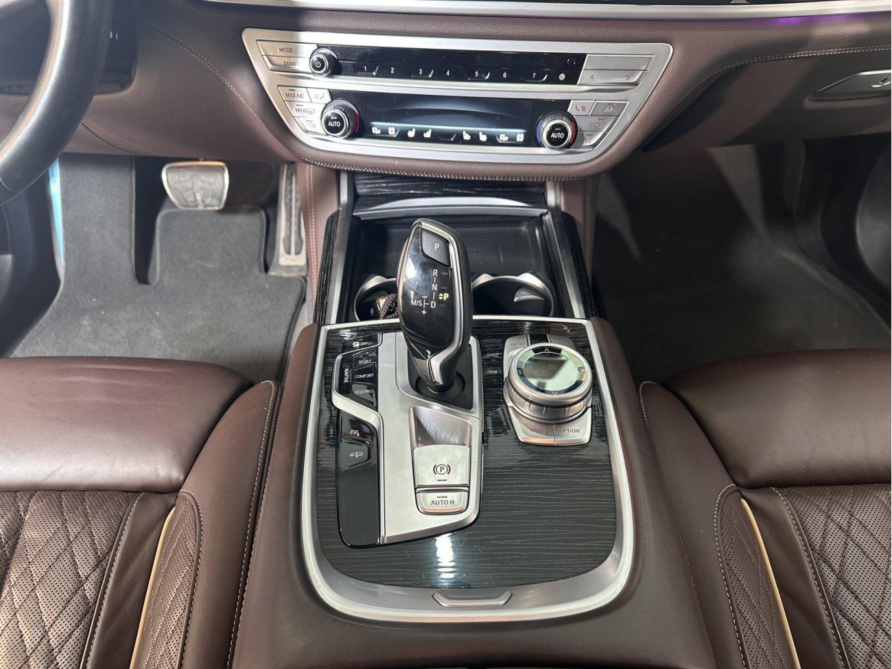 BMW 740Li 2022