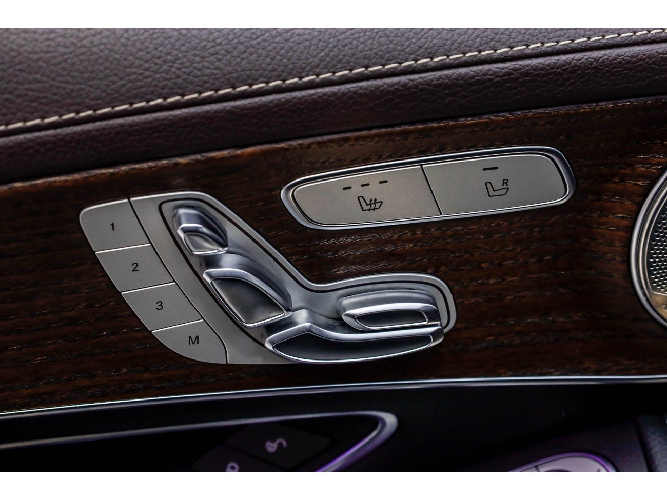 Mercedes-Benz GLC 260 L 2021