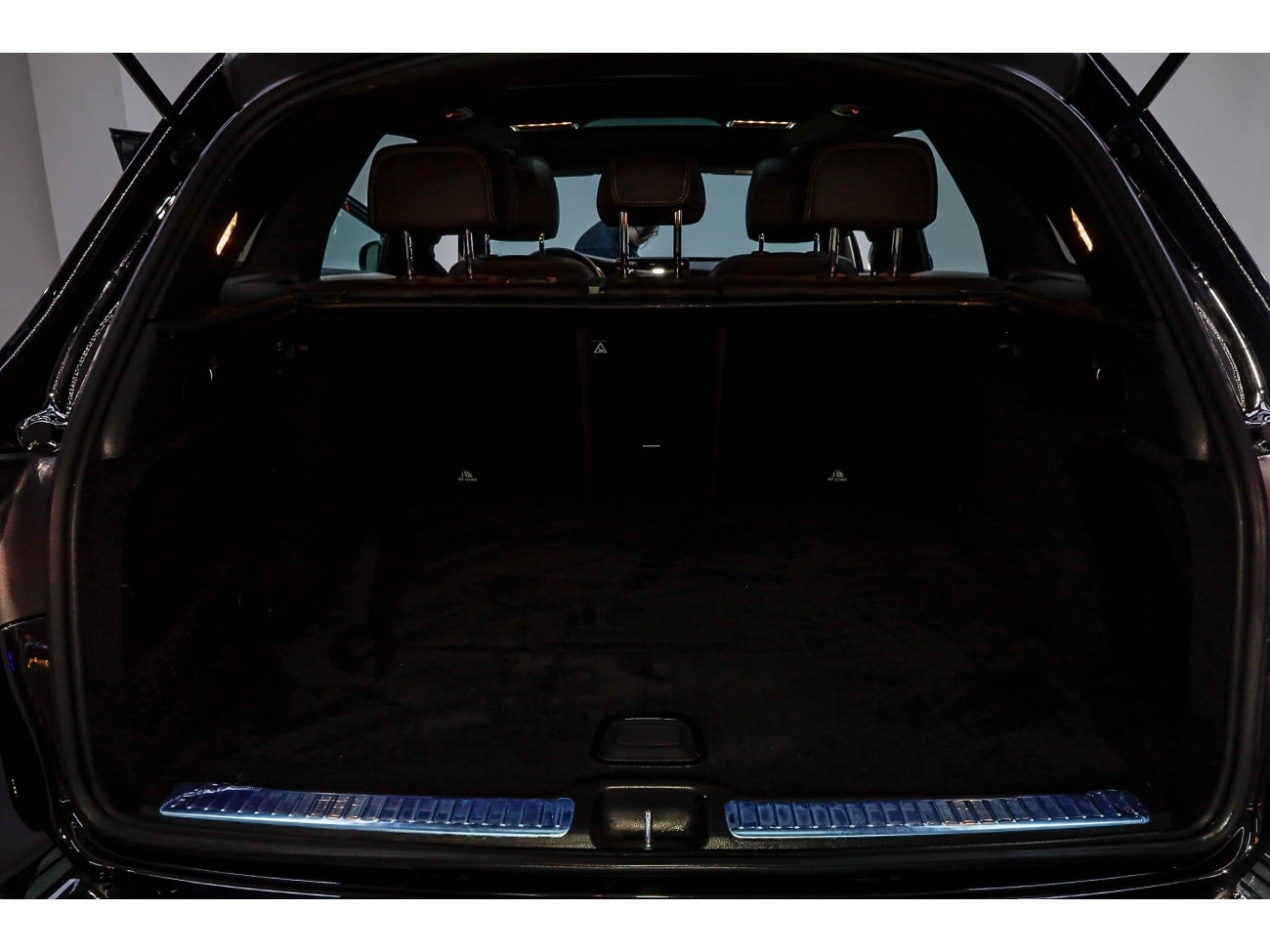 Mercedes-Benz GLC 260 L 2021