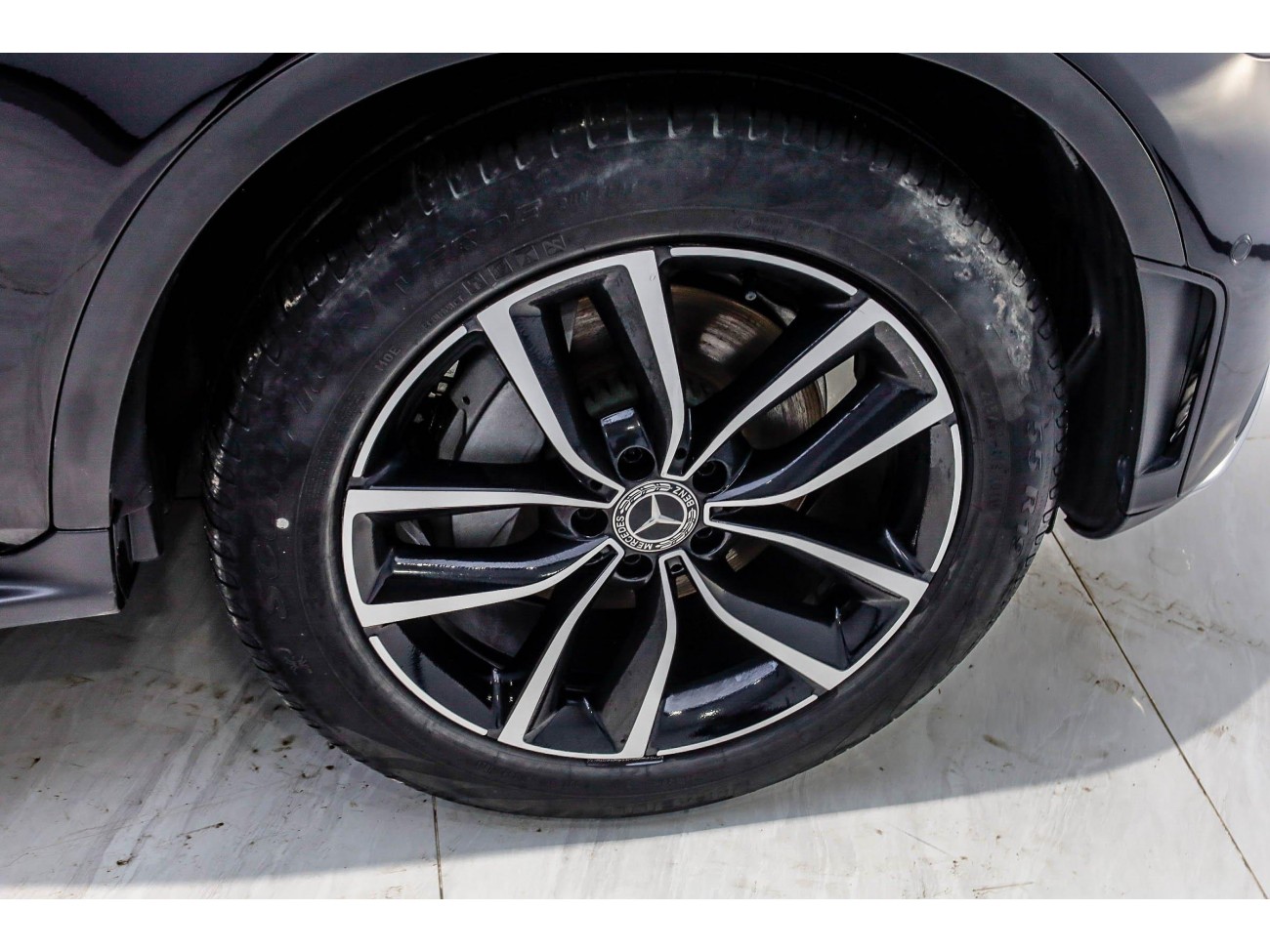 Mercedes-Benz GLC 260 L 2021