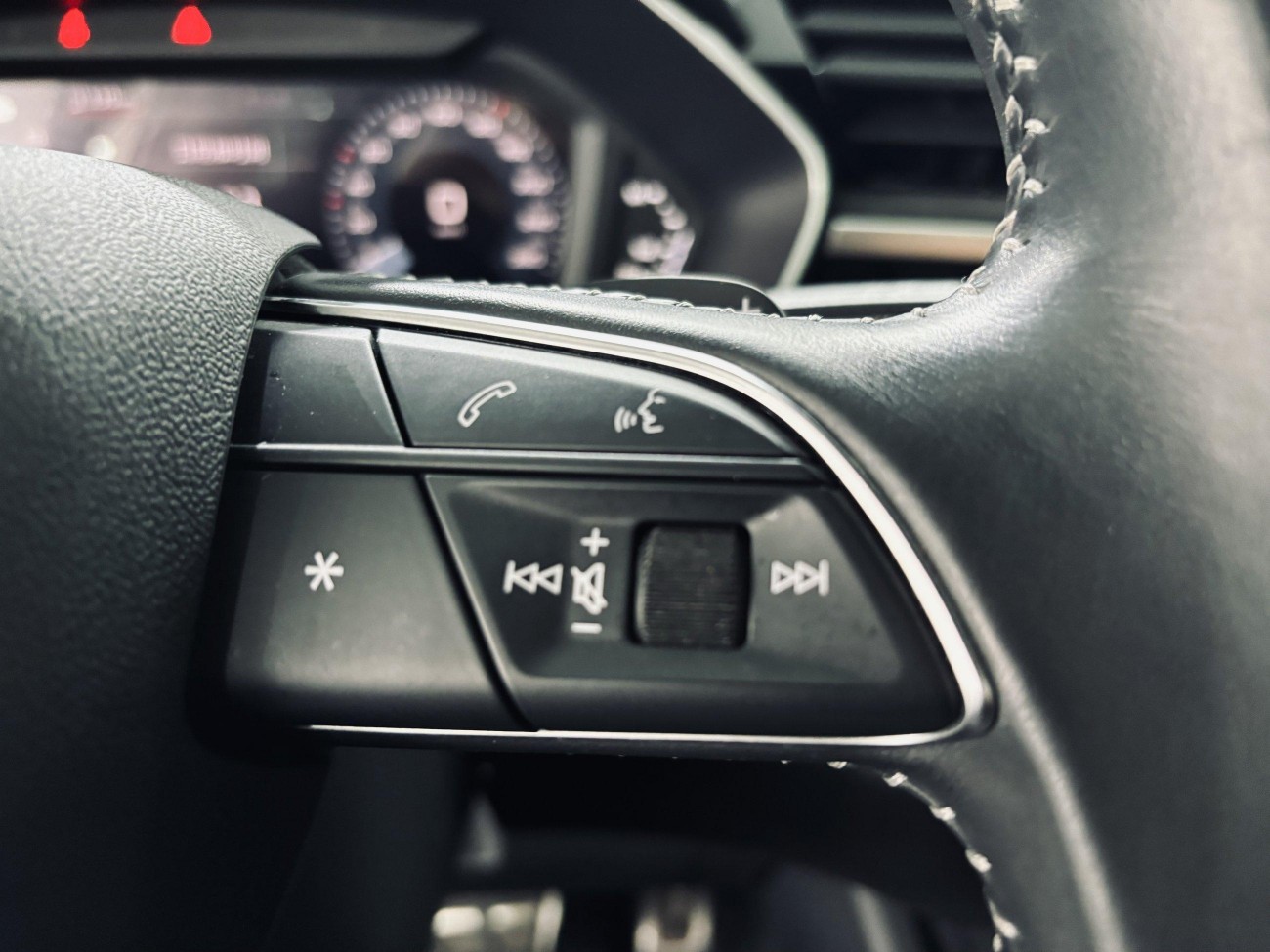 Audi Q3 40 TFSI 2021