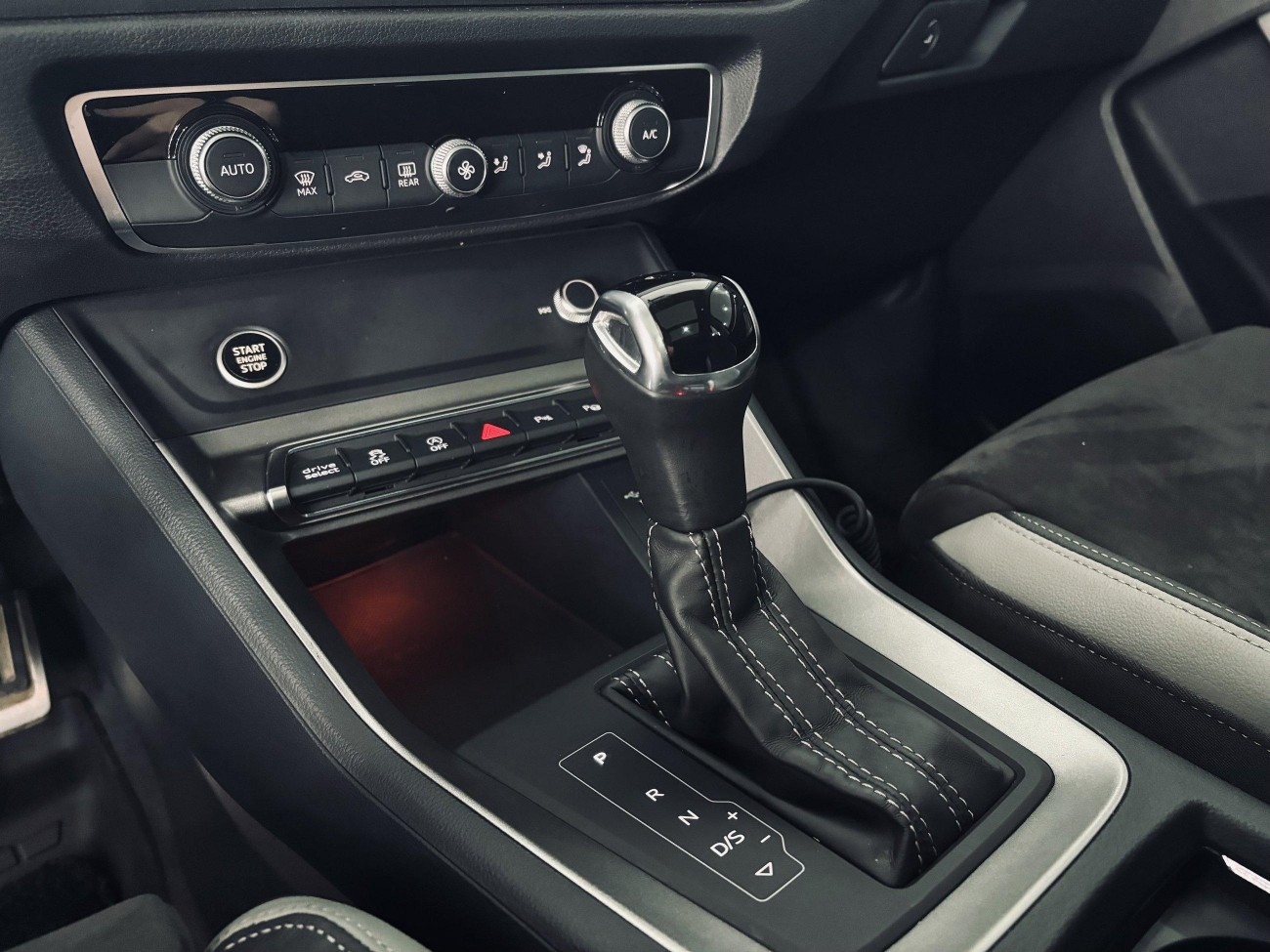 Audi Q3 40 TFSI 2021