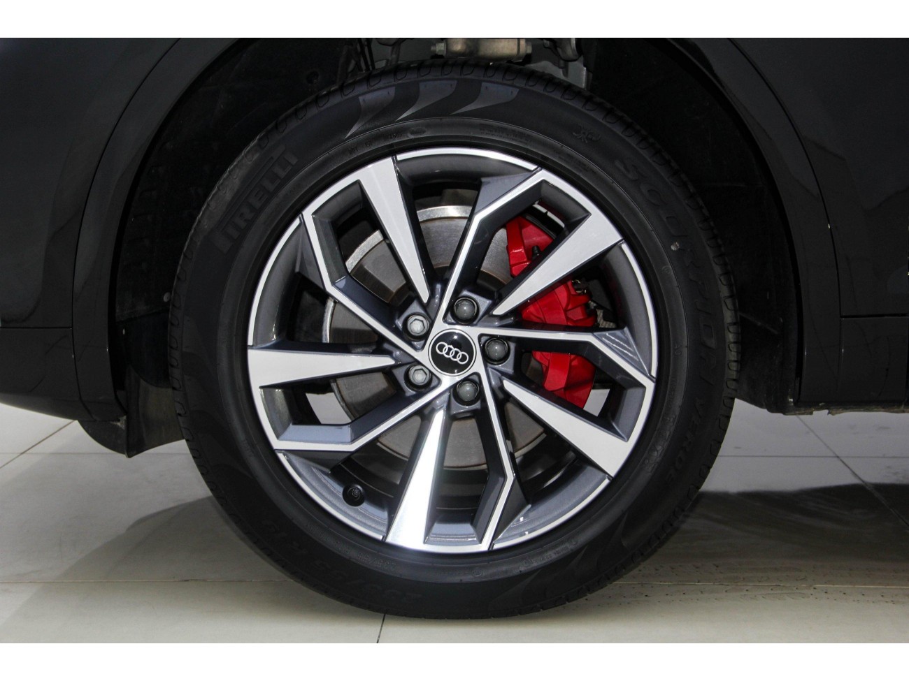 Audi Q5L 40 TFSI 2024