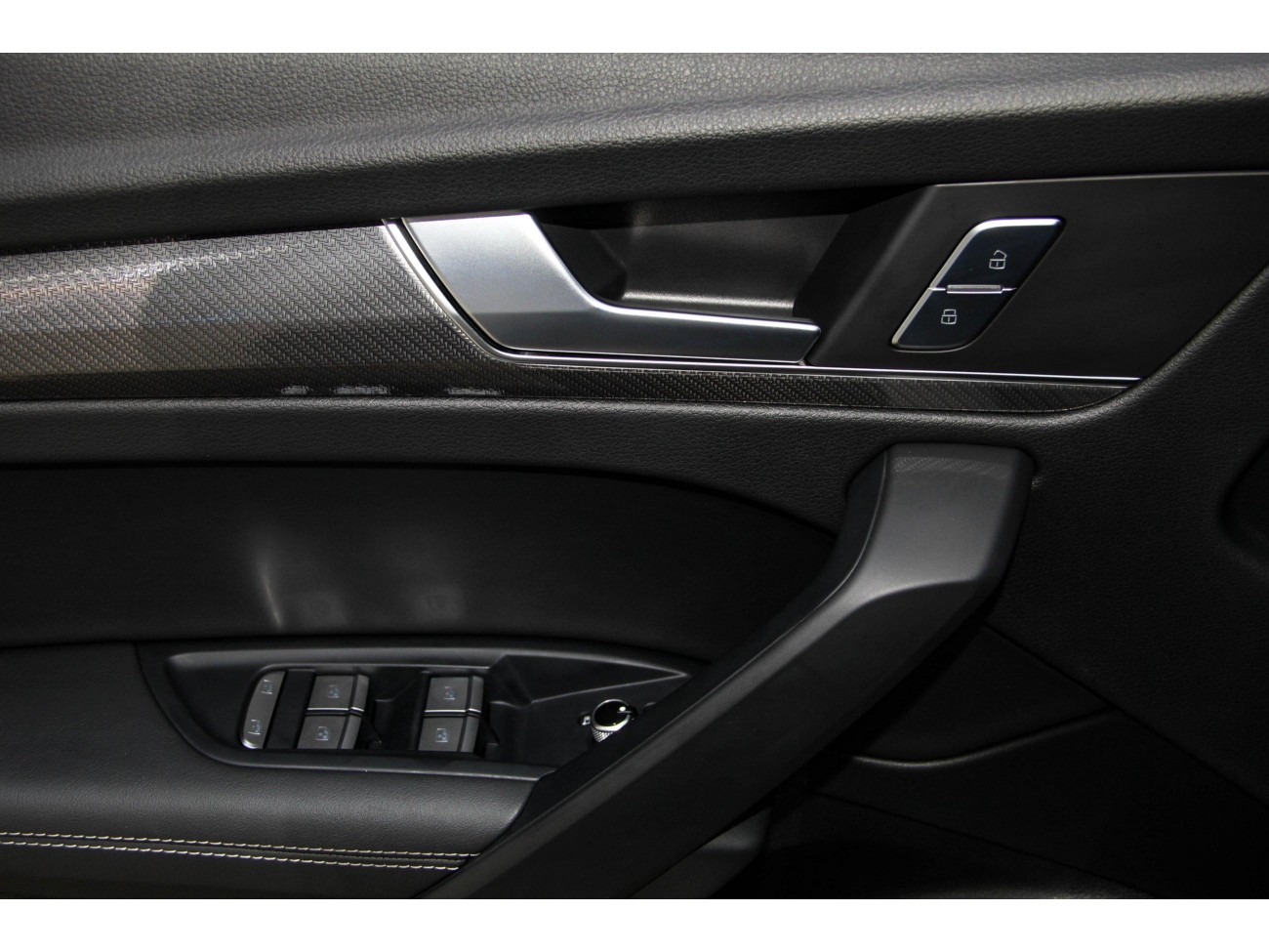 Audi Q5L 40 TFSI 2024