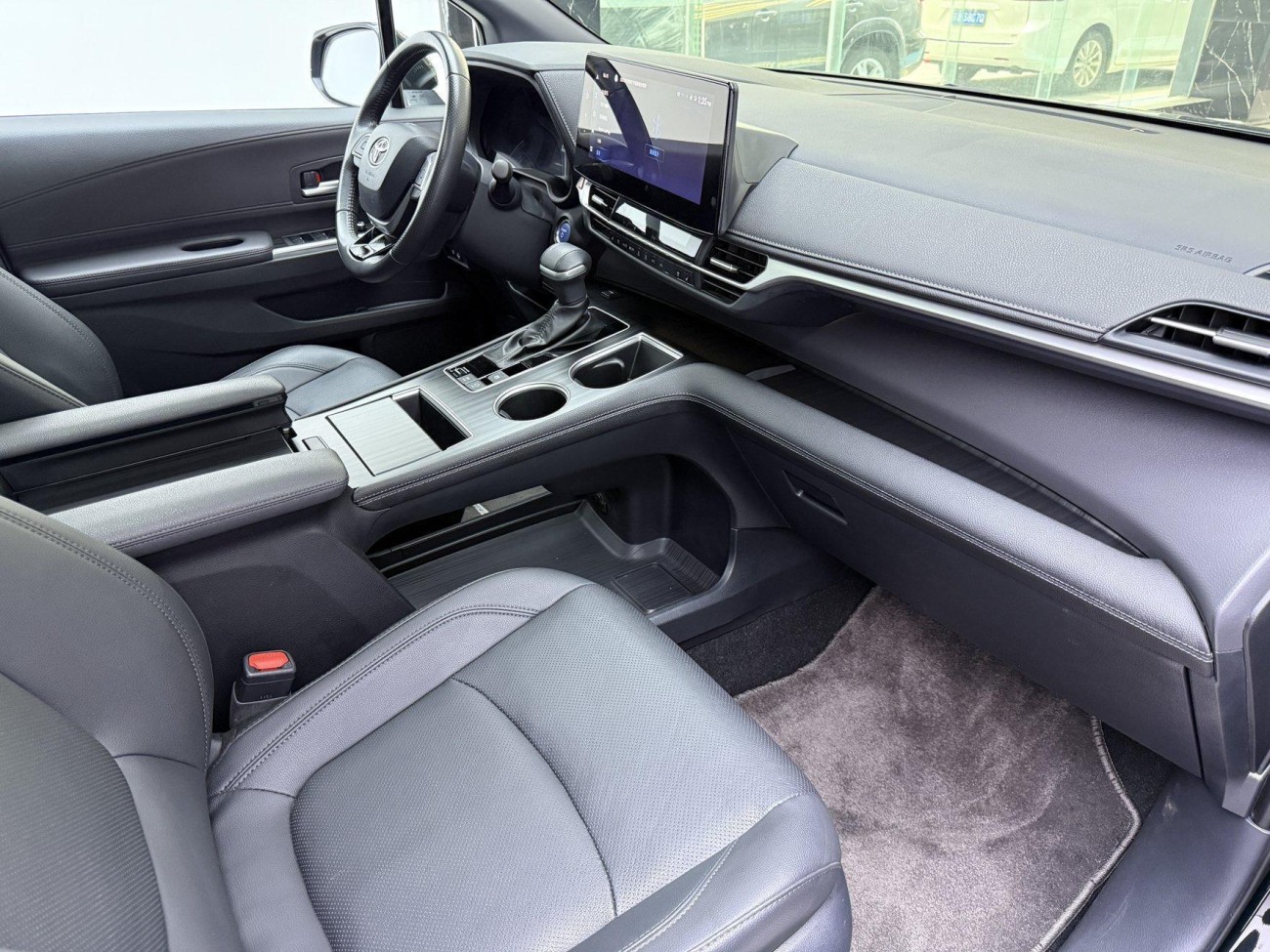 Toyota Sienna 2024