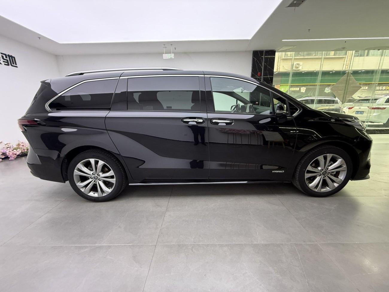 Toyota Sienna 2024