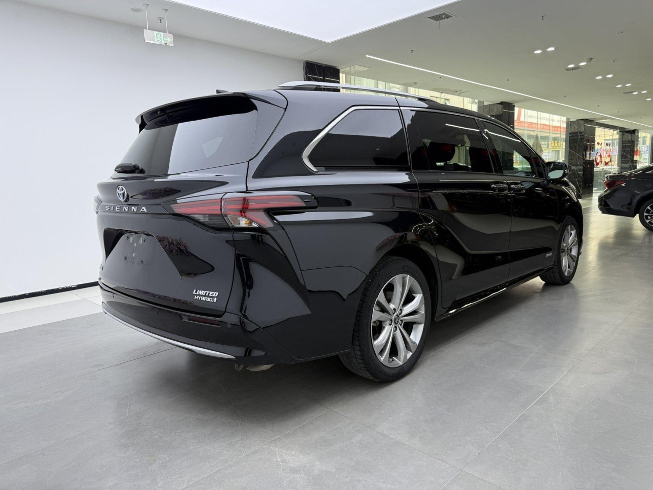 Toyota Sienna 2024
