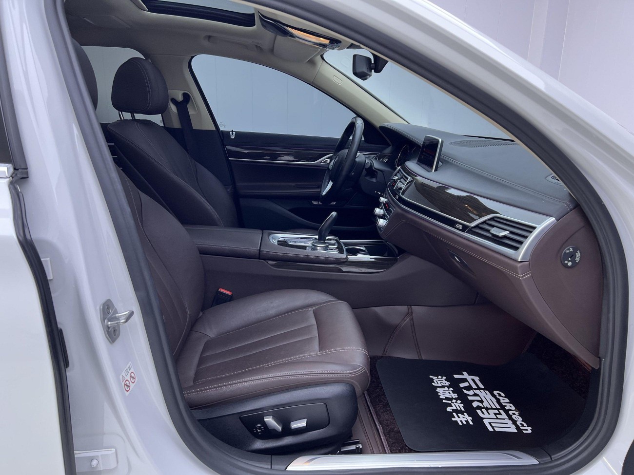 BMW 740Li 2018