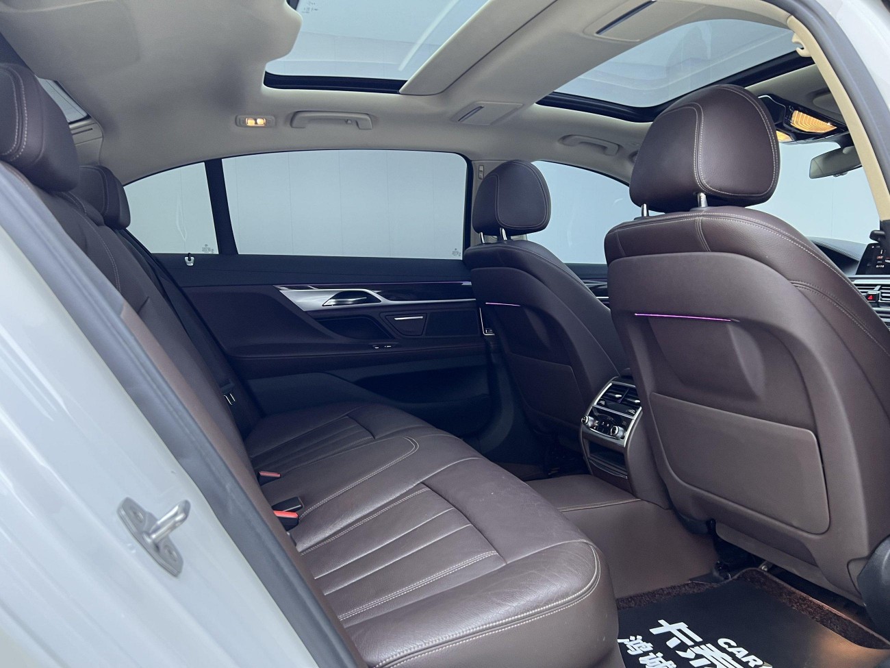 BMW 740Li 2018