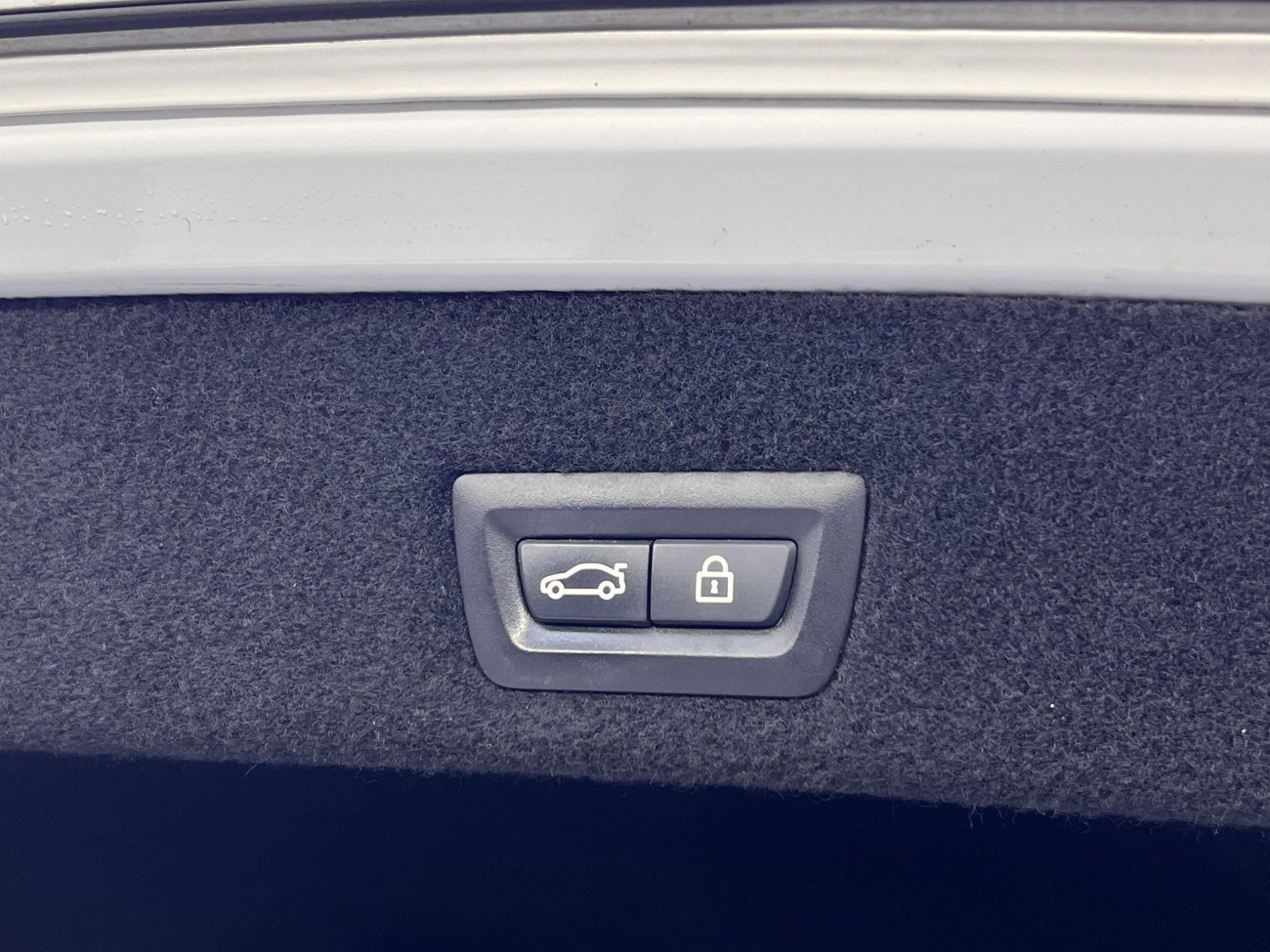 BMW 740Li 2018