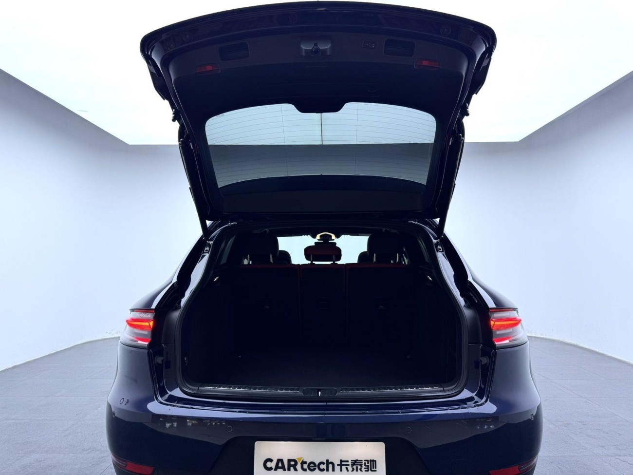 Porsche Macan 2021