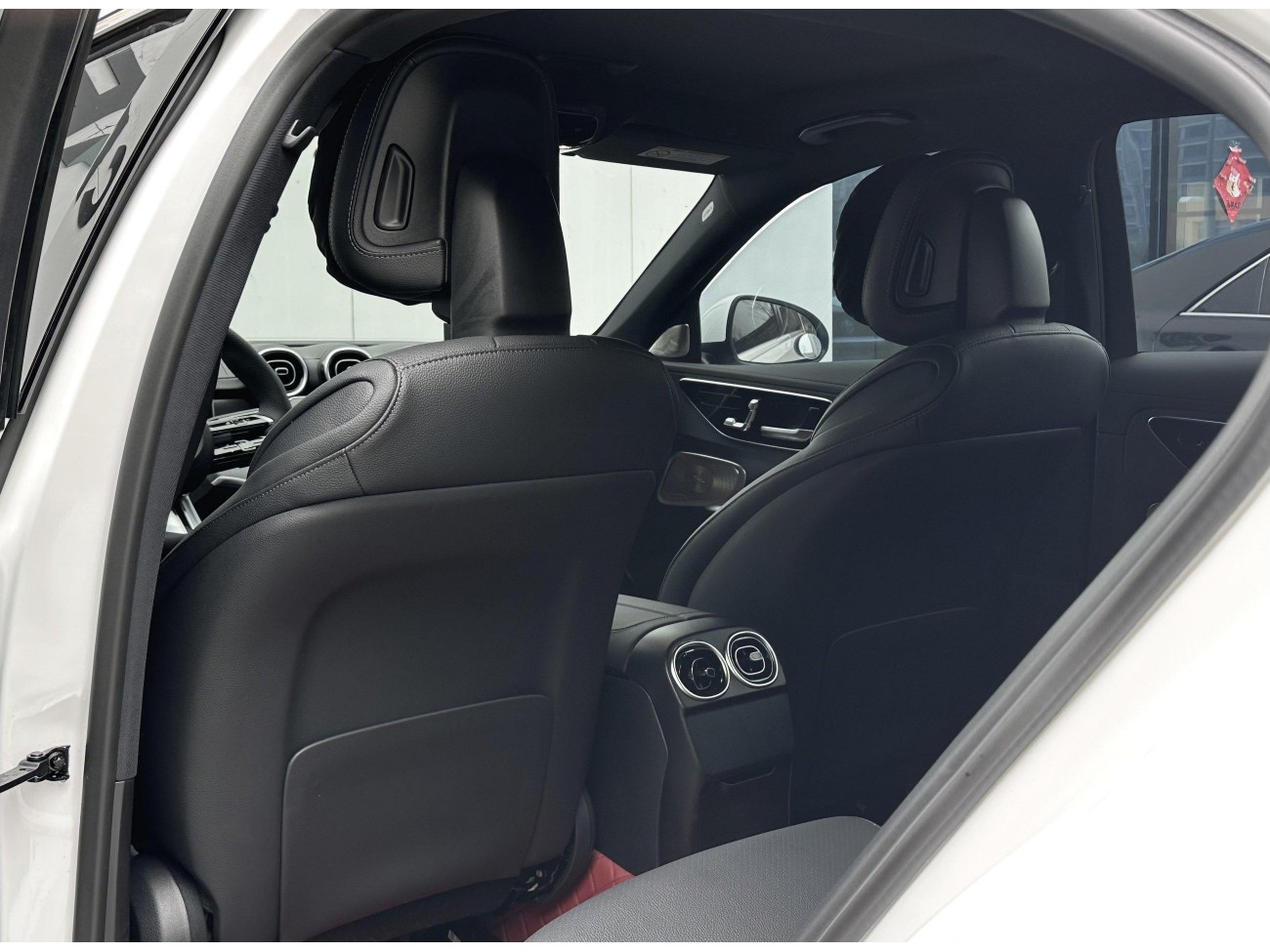 Mercedes-Benz C 200 L 2024