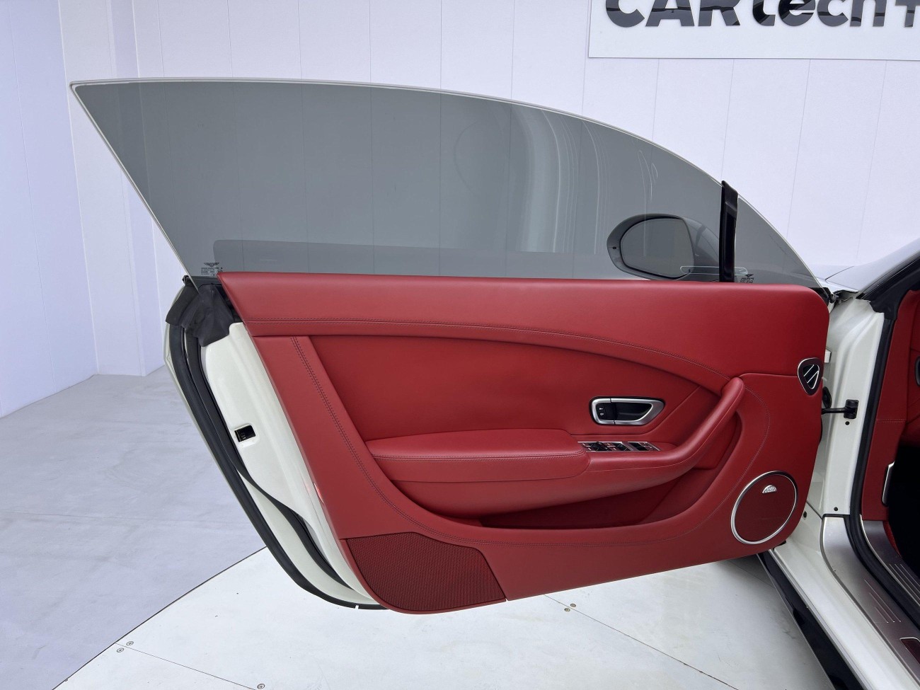 Bentley 2015 2015