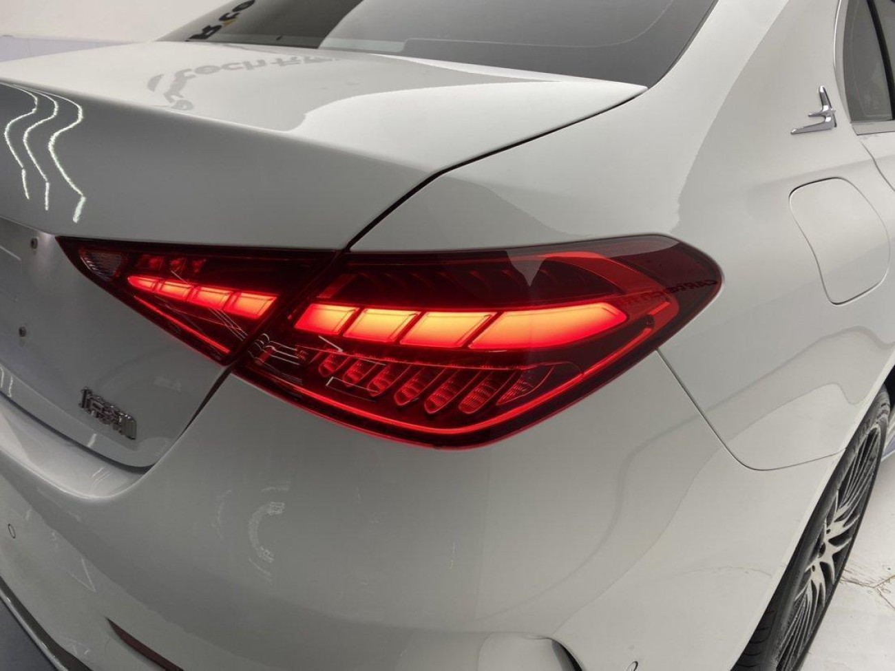 Mercedes-Benz C 260 L 2024