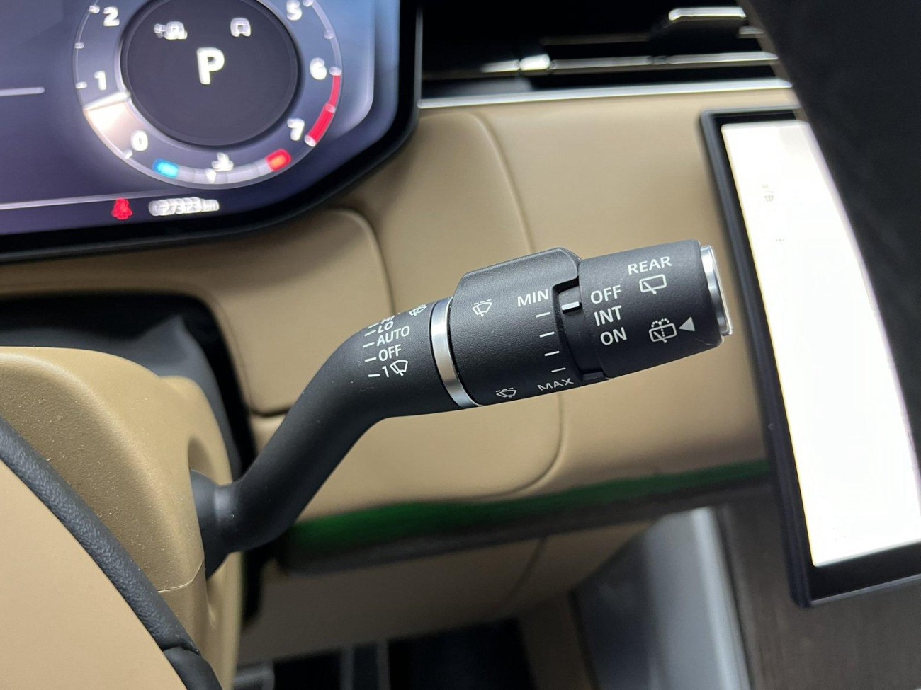 Land Rover Range Rover 2025