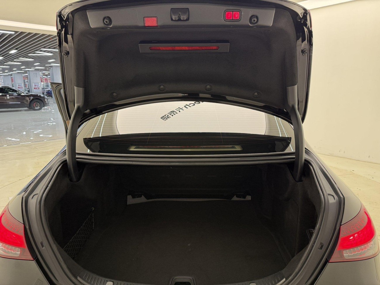 Mercedes-Benz E 300 L 2022