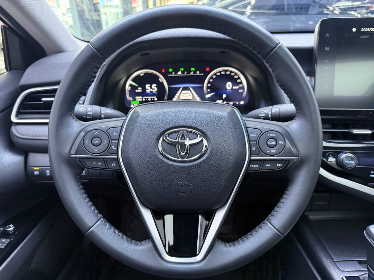 Toyota Camry 2023