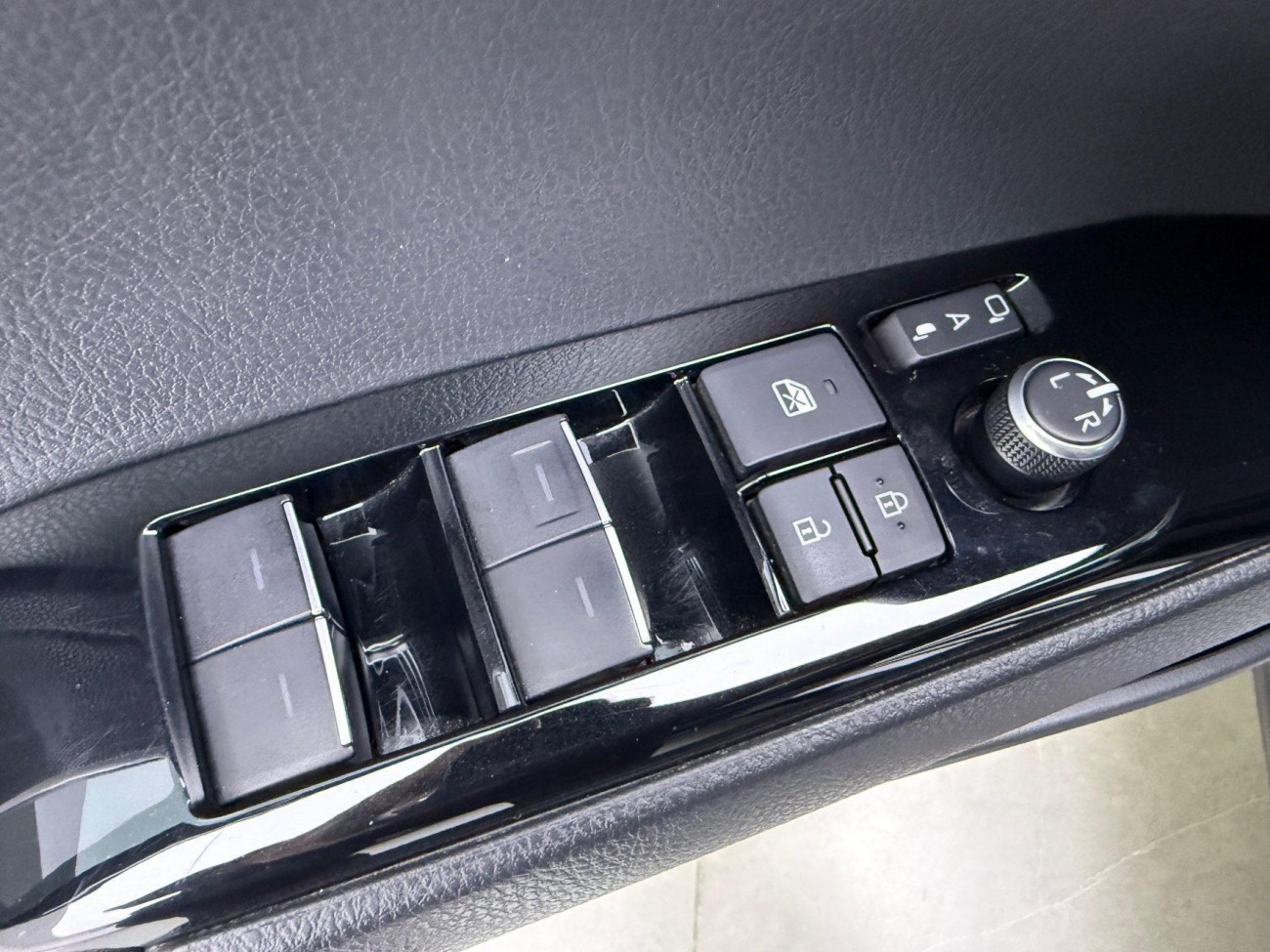 Toyota Camry 2023