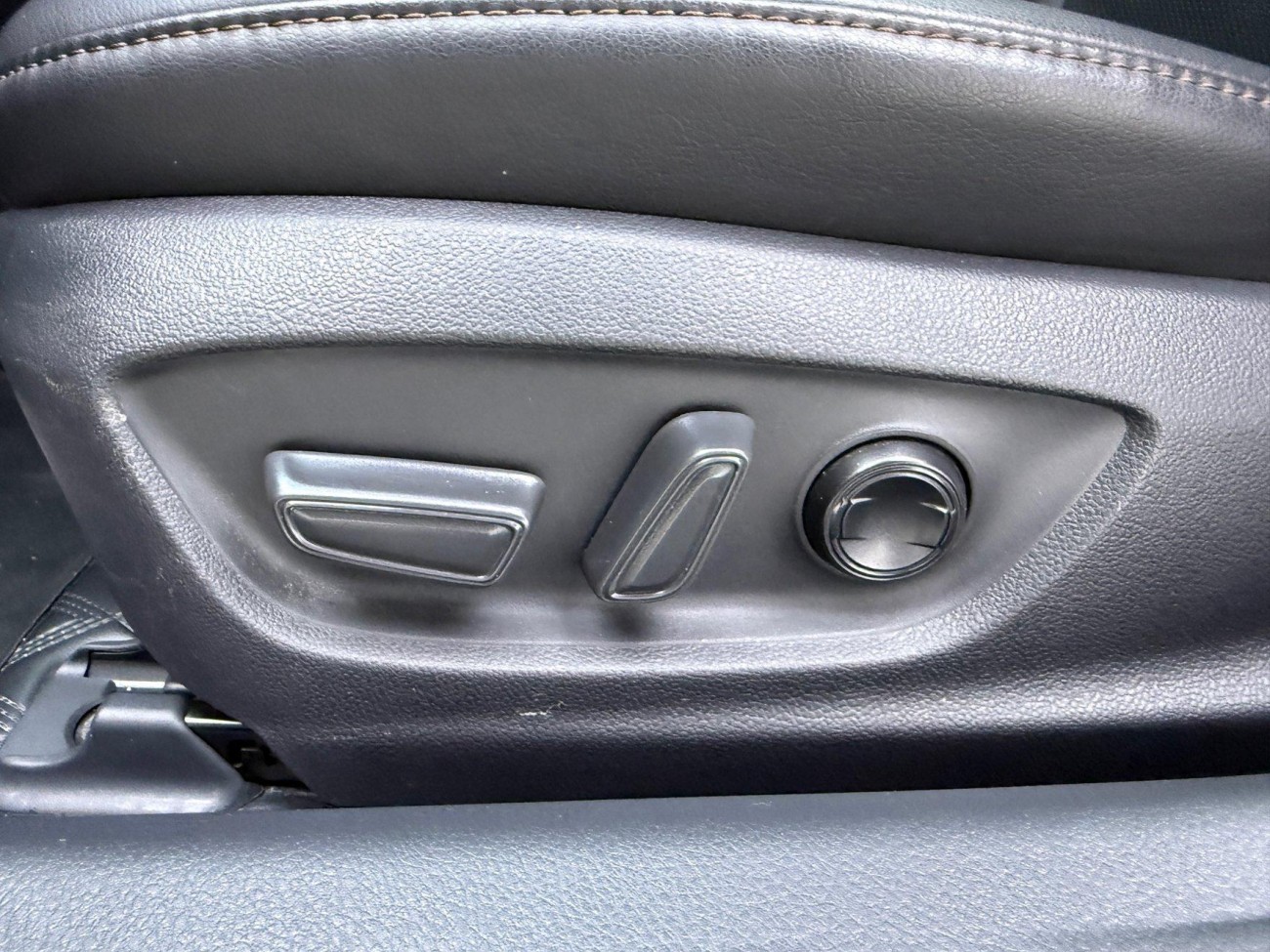Toyota Camry 2023