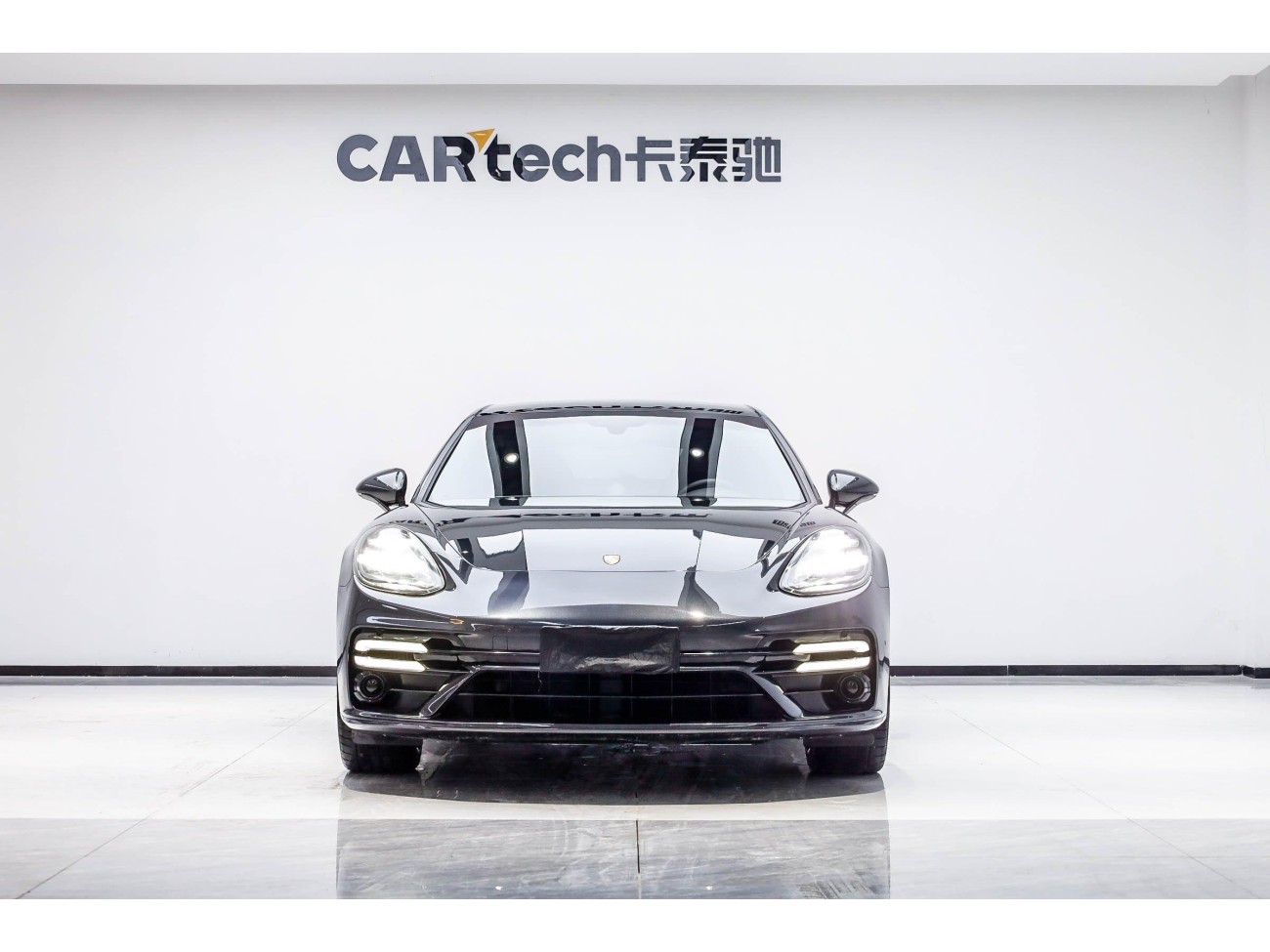 Porsche Panamera 2019