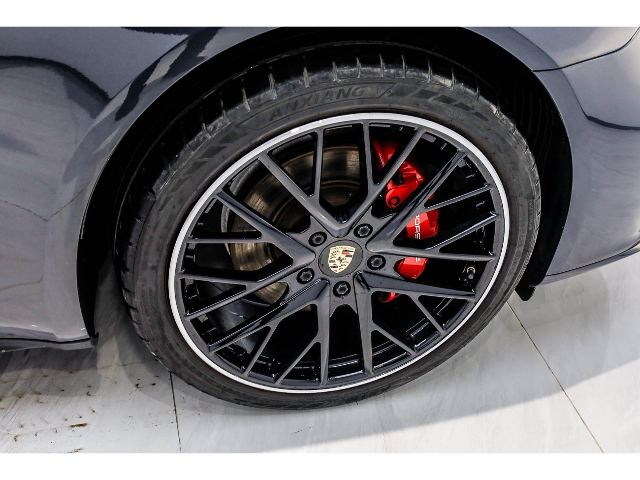 Porsche Panamera 2019