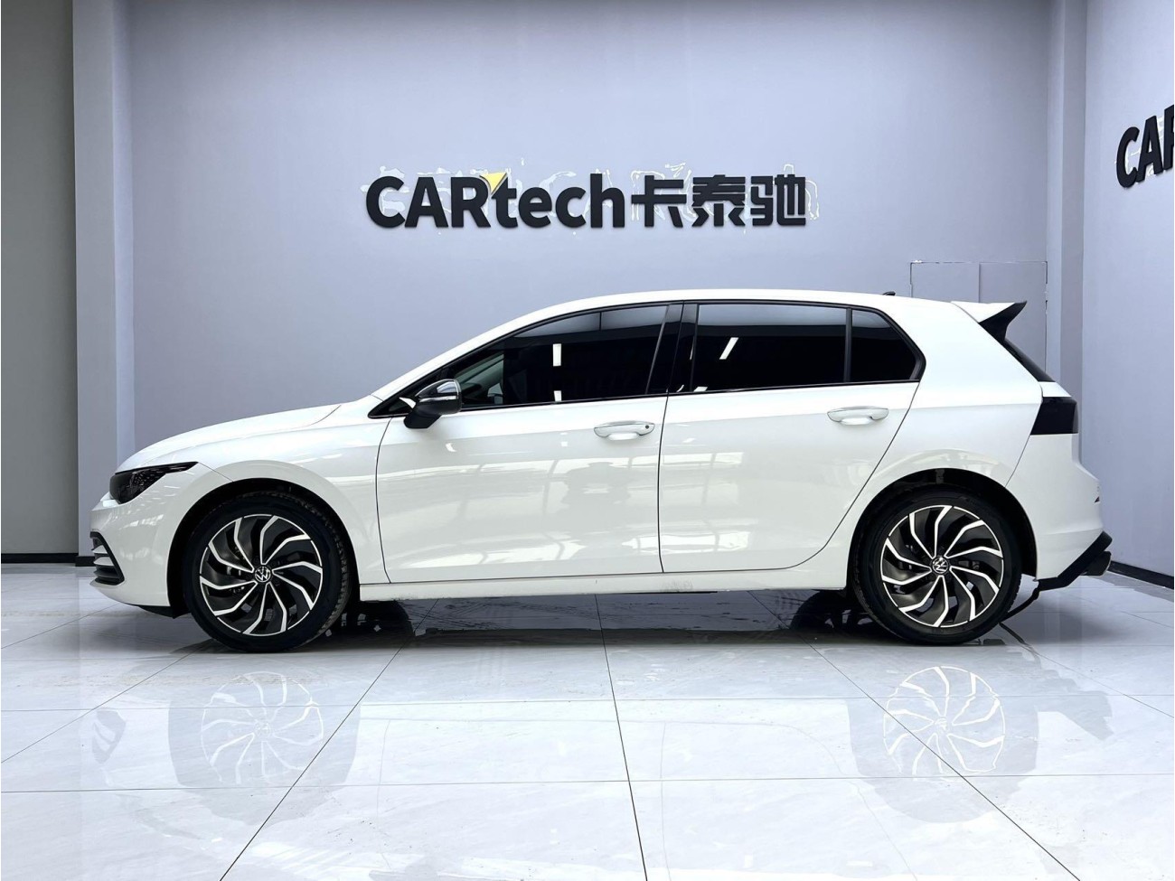 Volkswagen Golf 2025