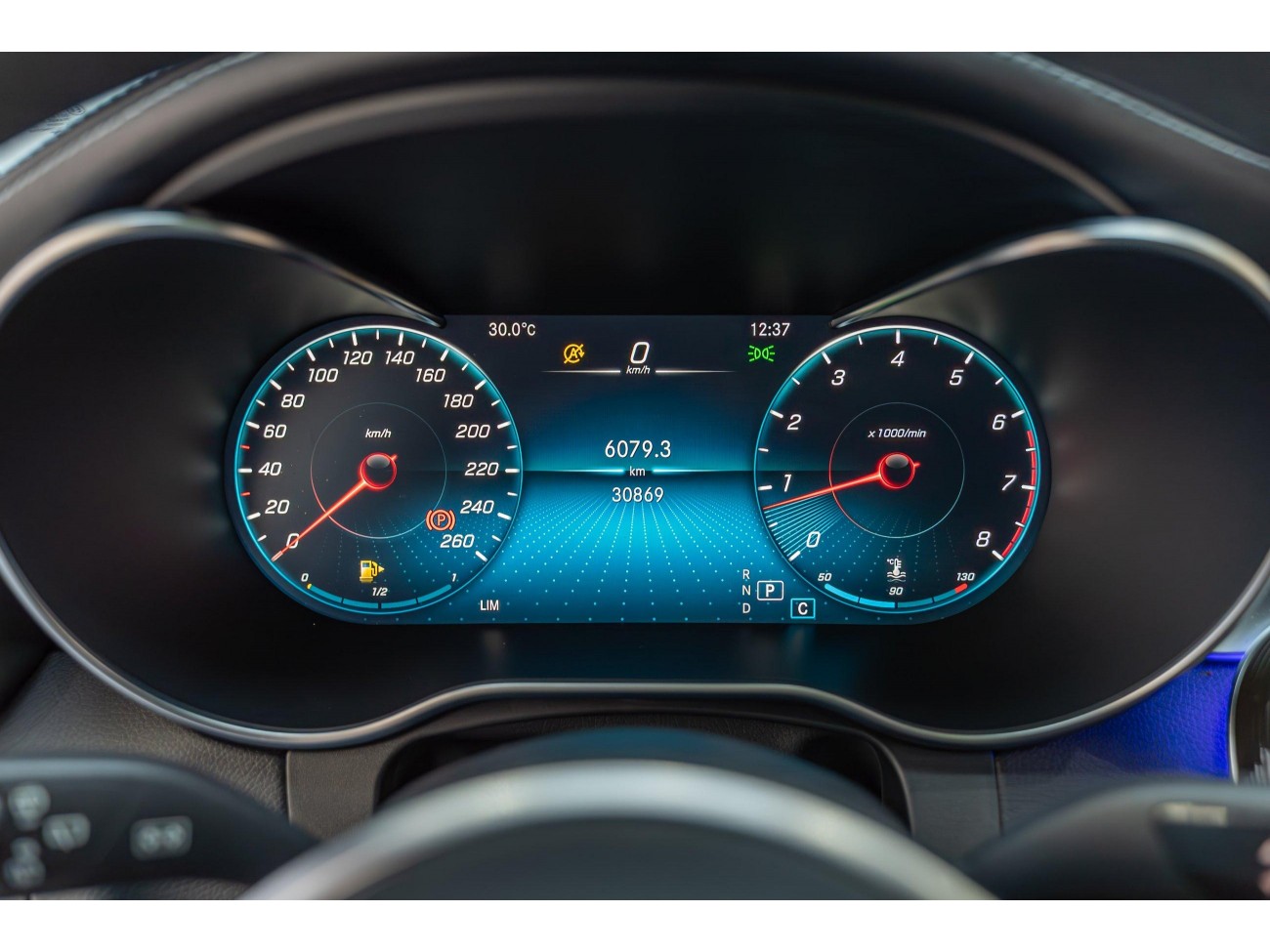 Mercedes-Benz GLC 260 L 2022