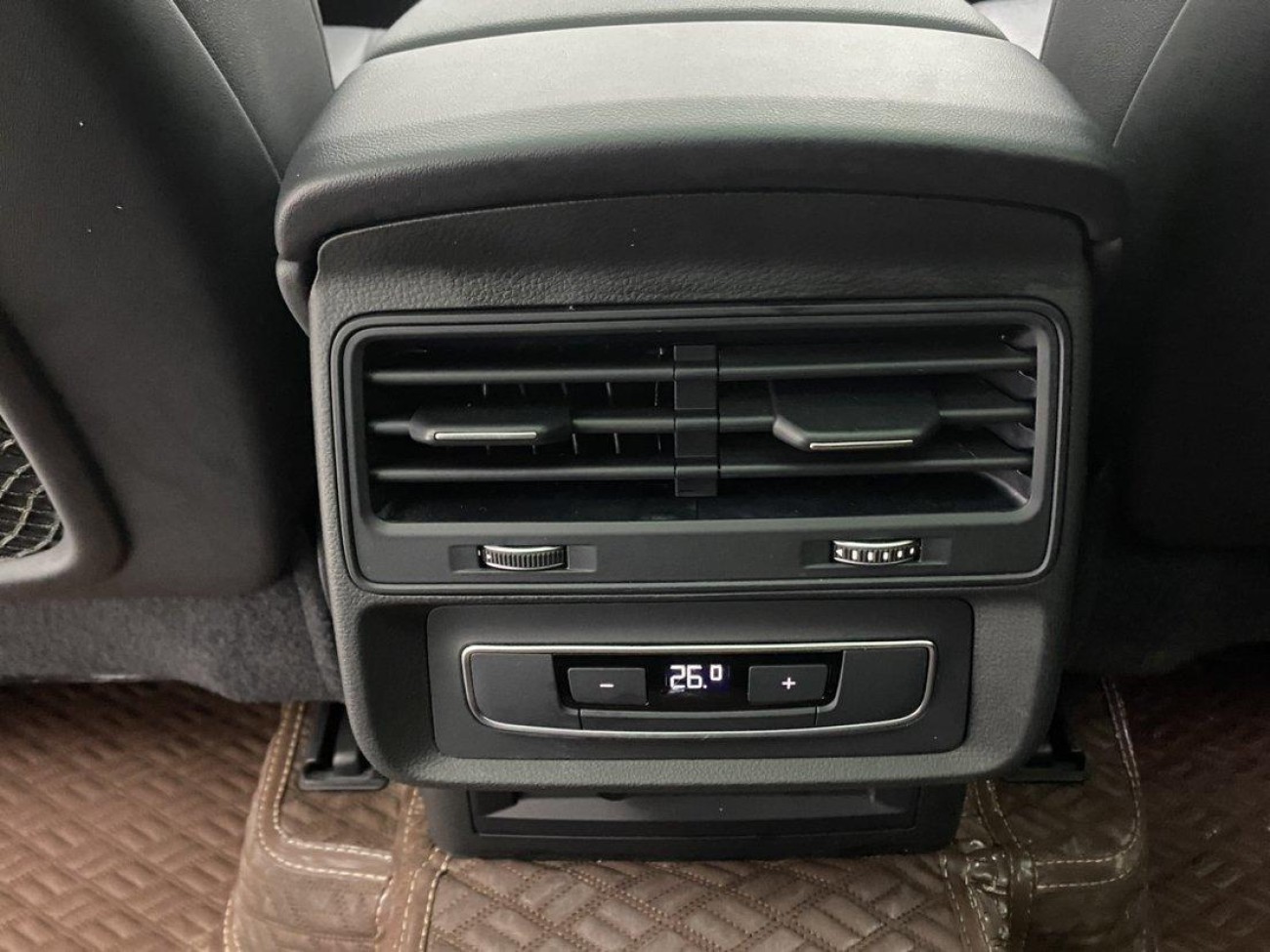 Audi Q7 45 TFSI 2023